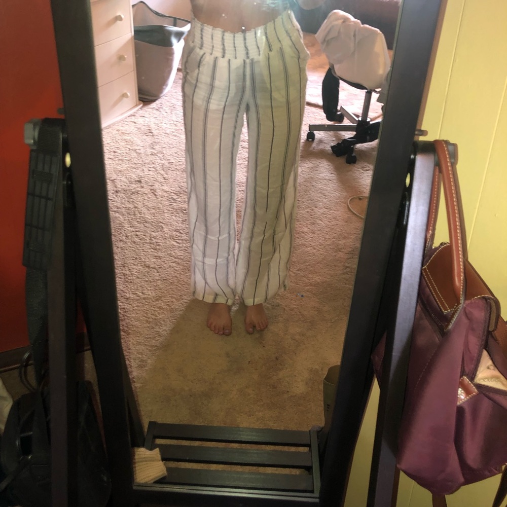 SO COMFY!!! Billabong striped pants